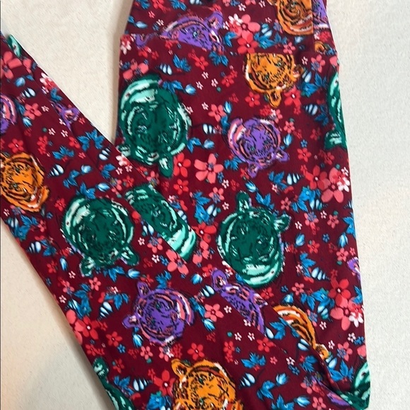 LuLaRoe Pants - 🛍️ 4 for $25 Fierce & Floral - Tiger Print Leggings